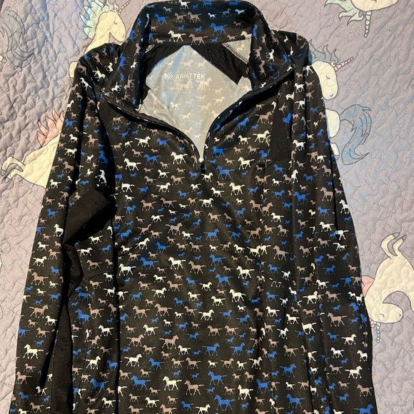 Ariat Tek Sunshirt XXL Horses - Picture 2 of 2